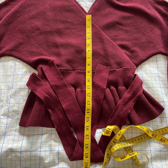 NWT Zesica wrap ruffle belted waist knit sweater pullover - Picture 3 of 11
